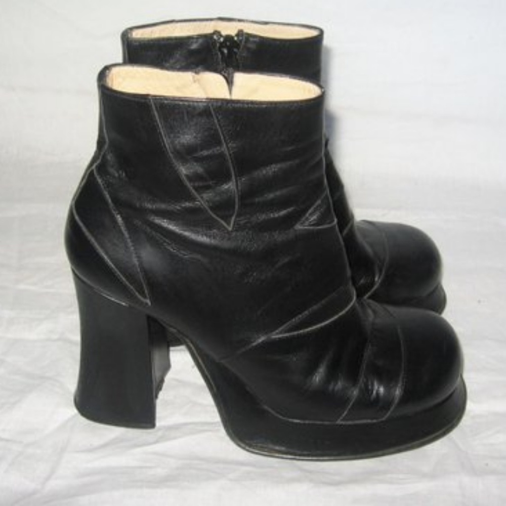 VTG Enigma Black Leather Ankle Retro Mod Boots